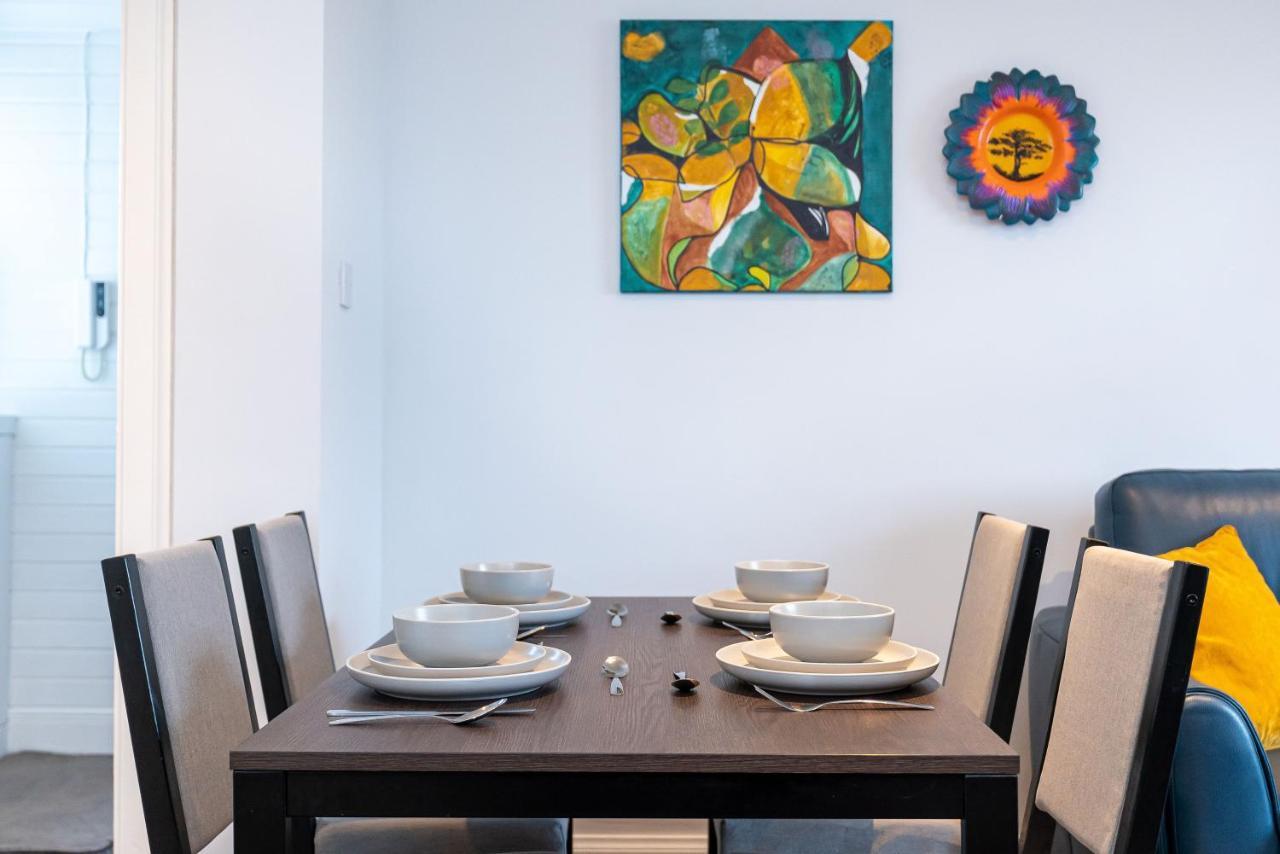Lovely 3-Bedroom Flat With Free Parking Bridge of Allan Εξωτερικό φωτογραφία
